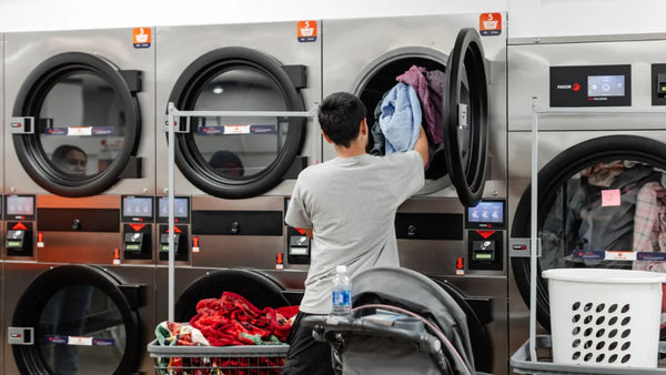 What Makes a Laundromat Successful? Key Factors Most Owners Miss